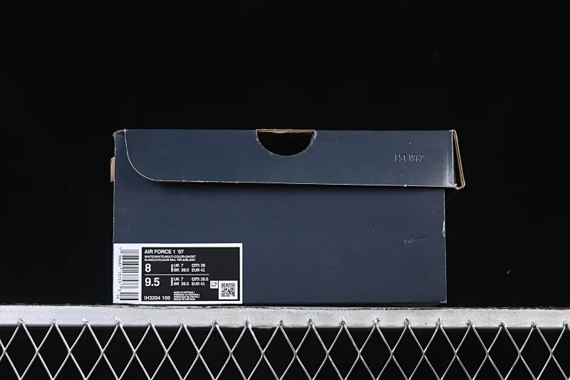 All categories Nk Air Force 1 Air Force series Nk Air Force 1 Low Air Force low-top Nike Air Force 1'07 Low Air Force 1 low-top casual sneakers IH3204-100